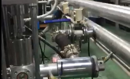 多条全自动单管软包玻璃胶草莓黄视频免费下载